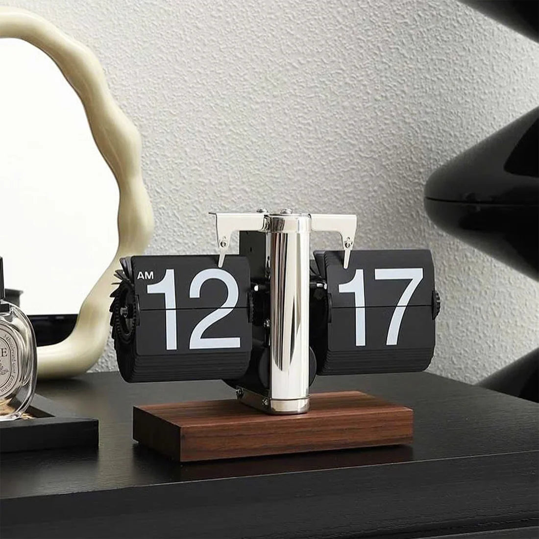 Vintage Auto Flip Clock