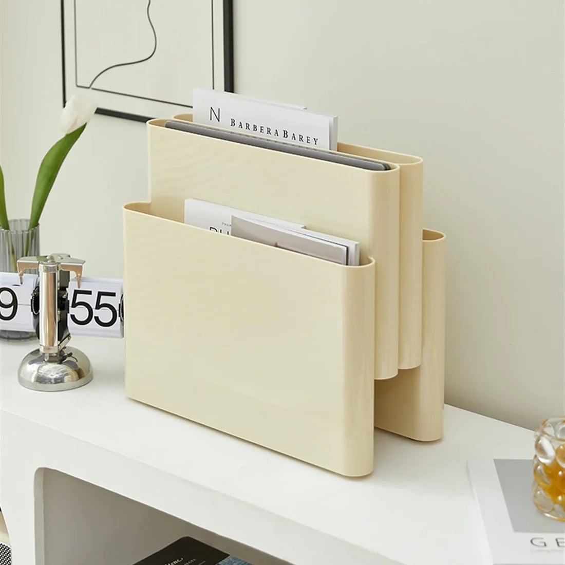 Pocket Floor Bookend