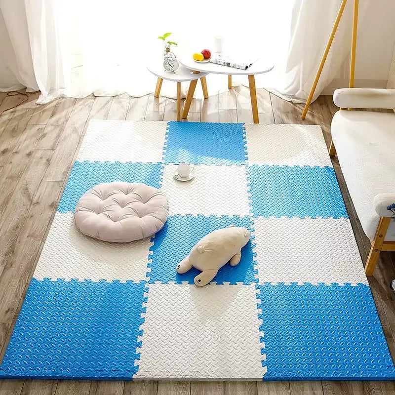 White & Blue Puzzle Foam Mat