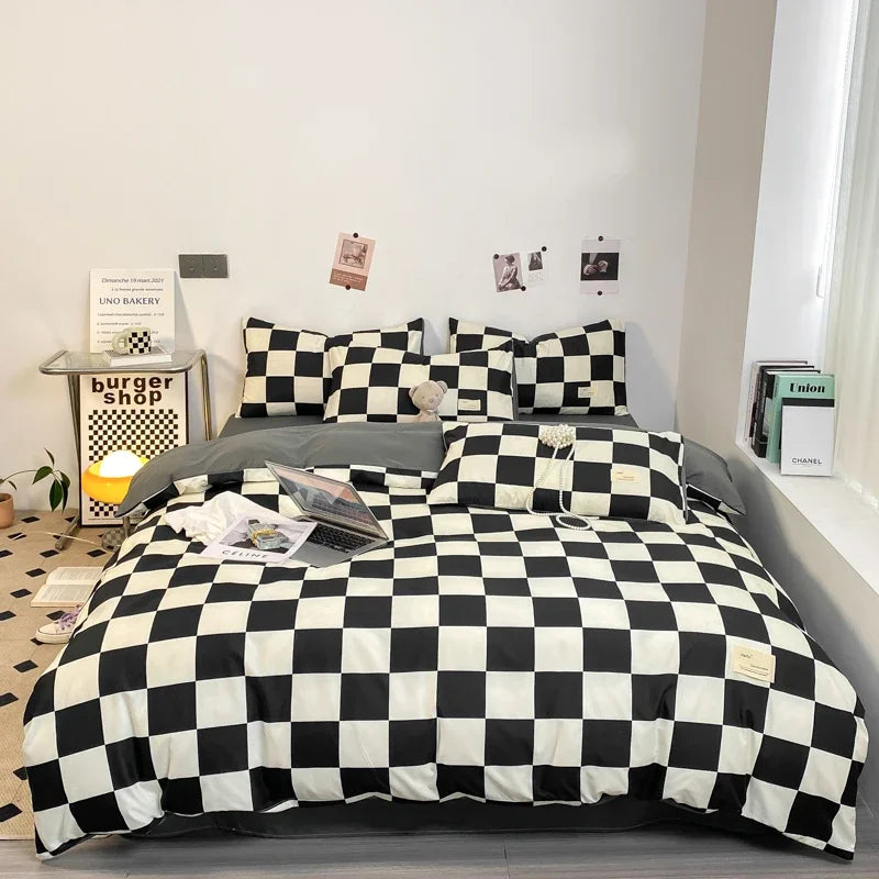 Black & White Checkerboard Bedding Set