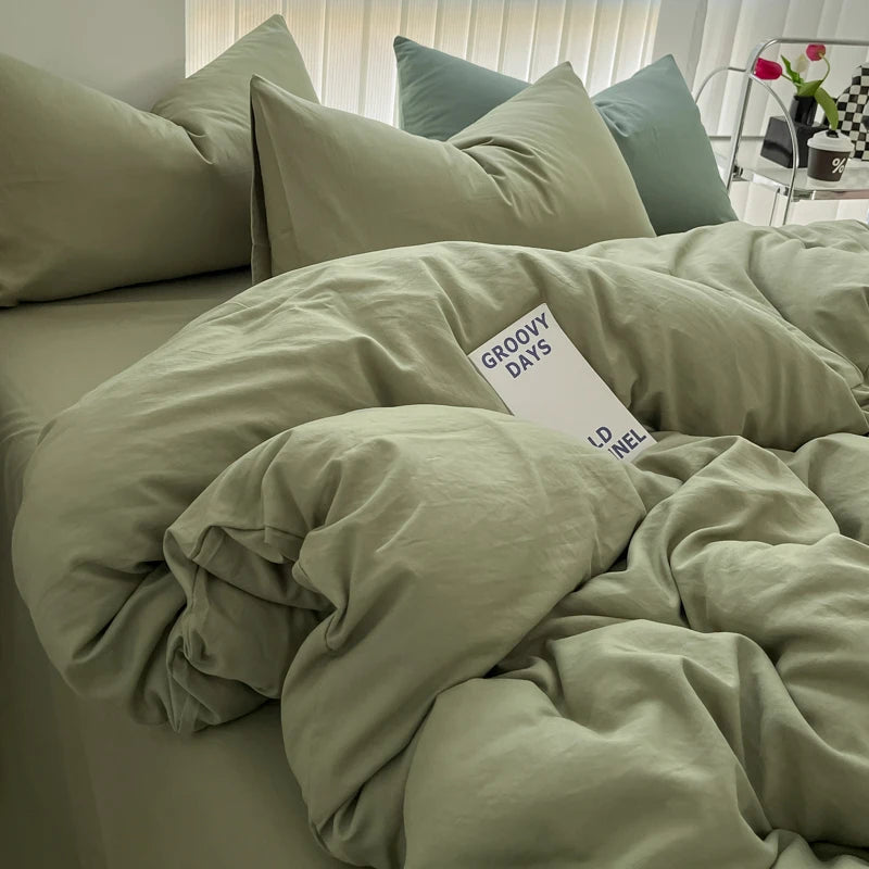 Light Green Bedding Set