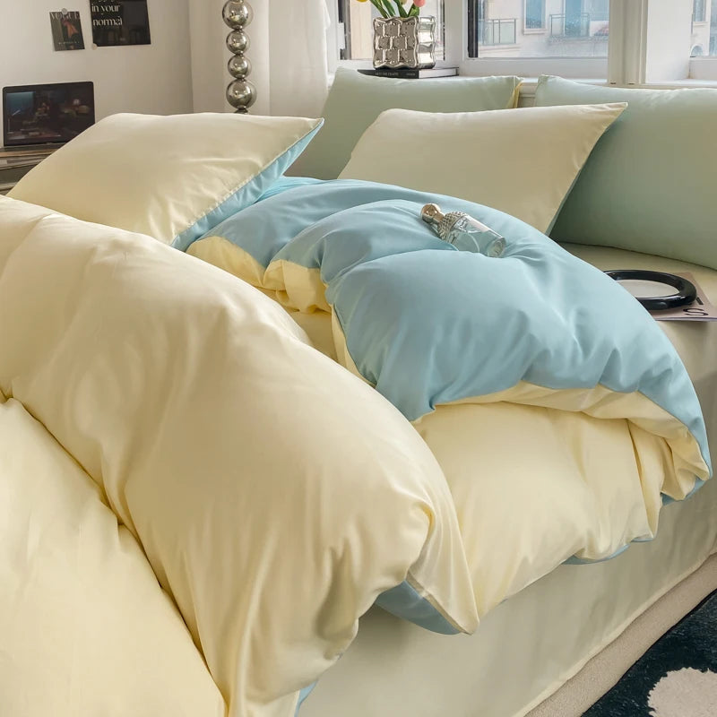 Pastel Yellow & Blue Double-Sided Bedding Set