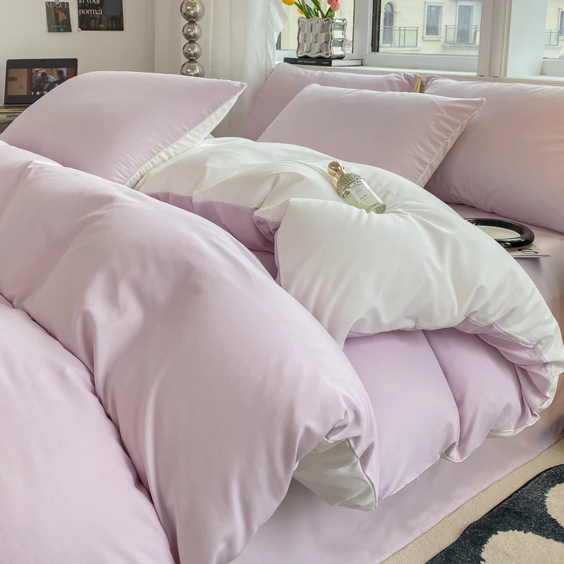 Pastel Pink & White Double-Sided Bedding Set