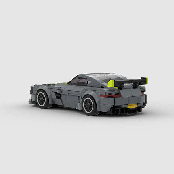 Mercedes AMG GTR