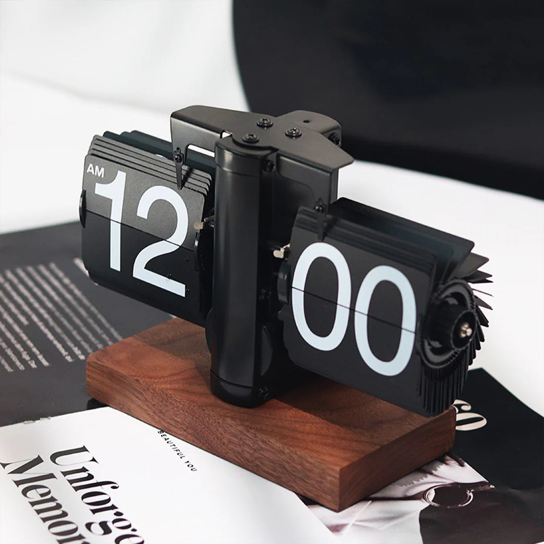 Vintage Auto Flip Clock