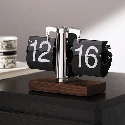 Vintage Auto Flip Clock