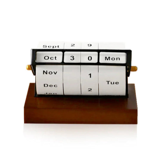 Rotating Wheel Retro Wooden Calendar