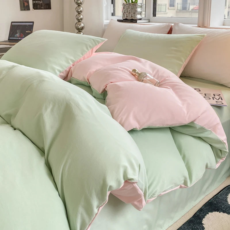 Pastel Green & Pink Double-Sided Bedding Set