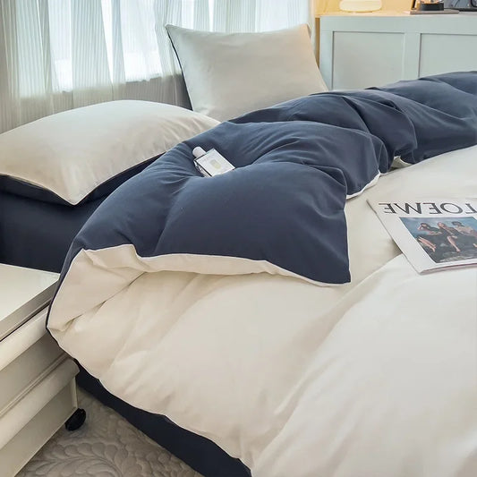 White & Navy Blue Double-Sided Bedding Set