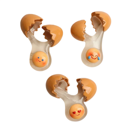 Broken Eggshell Magnet