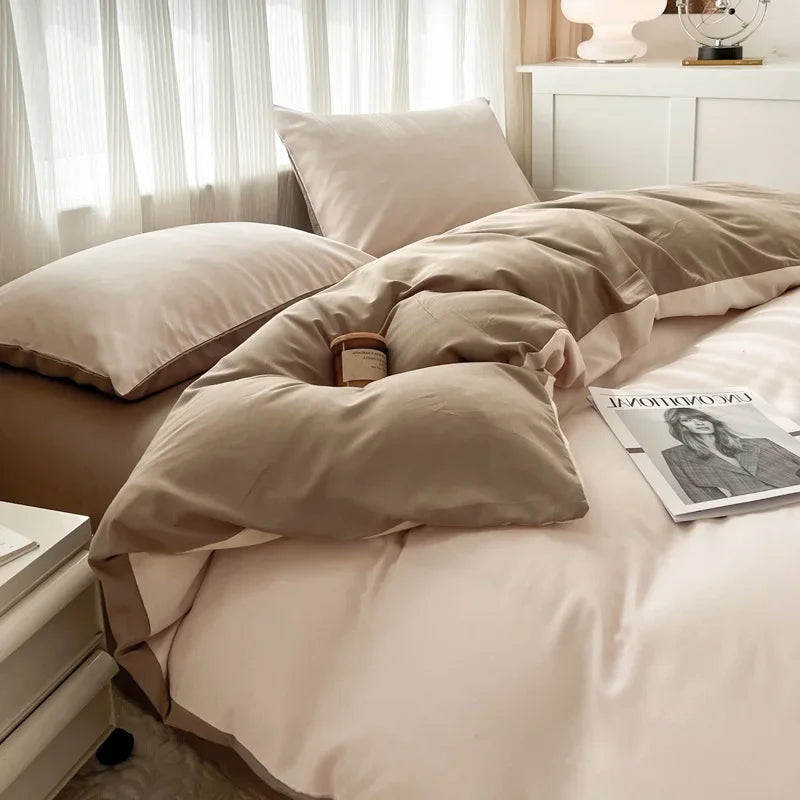 Cream & Brown Double-Sided Bedding Set