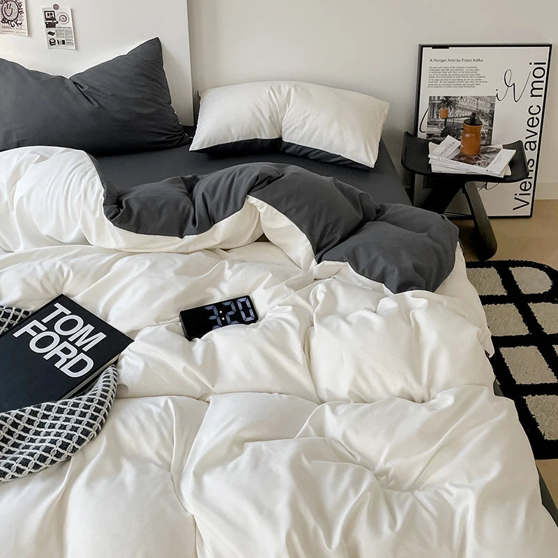 Grey & White Double-Sided Bedding Set