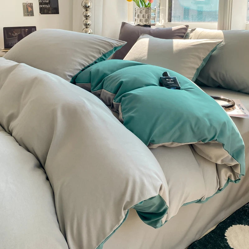 Grey & Teal Double-Sided Bedding Set