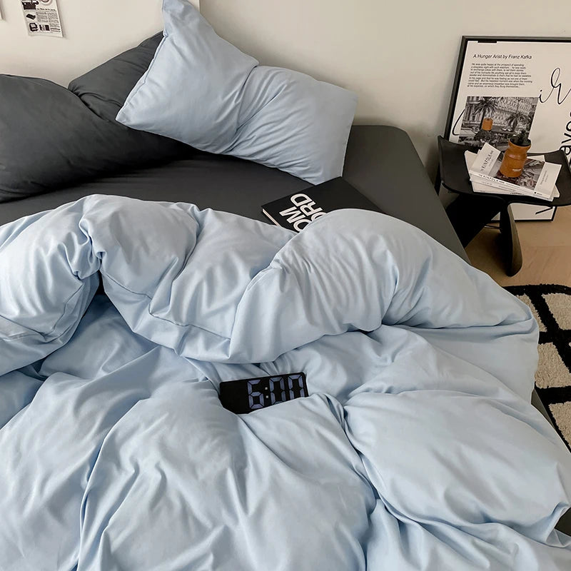 Grey & Light Blue Double-Sided Bedding Set